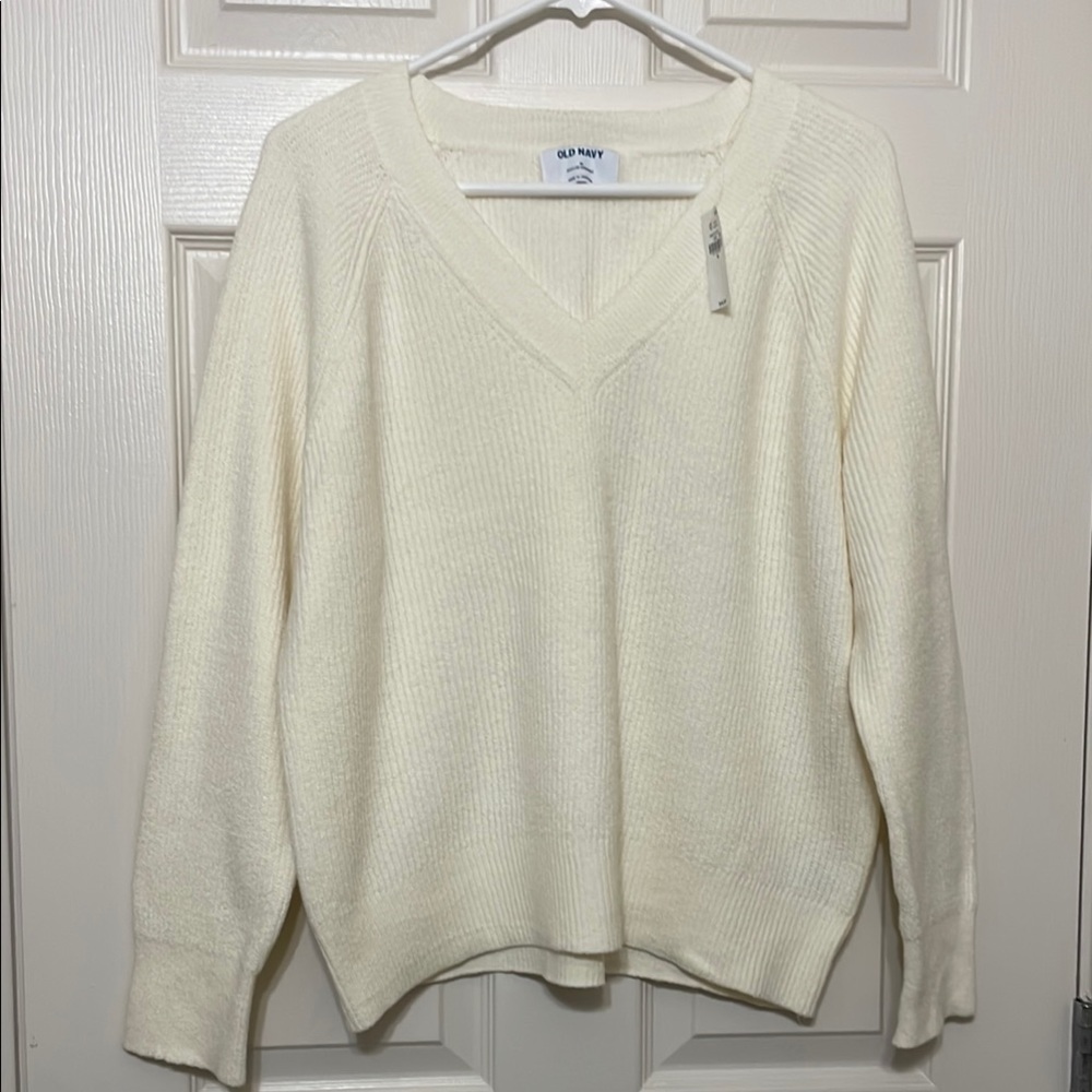 NWT Old Navy Women's Cream Sweater